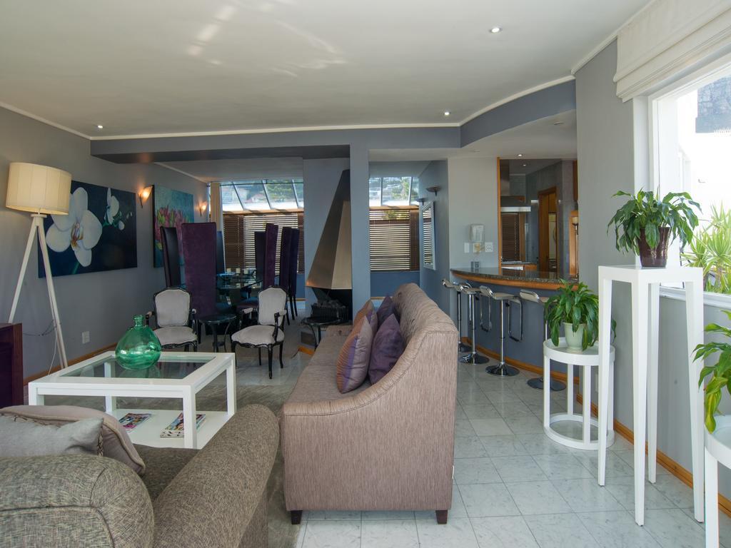 Place On The Bay Self-Catering Cape Town Exterior photo